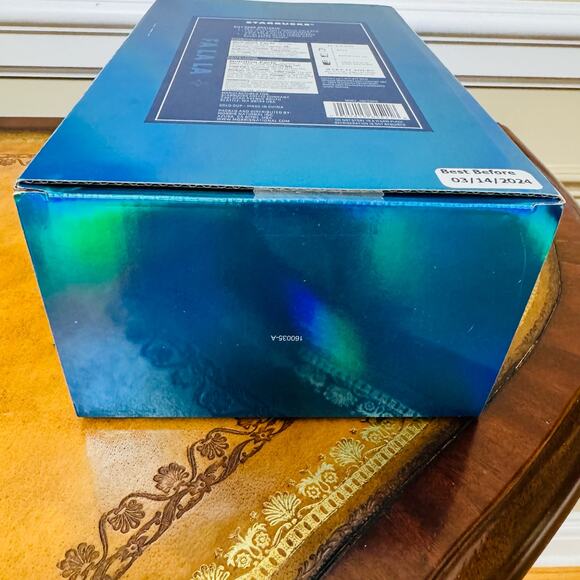 Starbucks 16 oz Cold Brew Coffee Cup Red Tumbler Fa La La Gift Set Reusable NEW - Picture 3 of 5